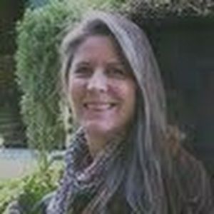 Meet your Posher, Holly